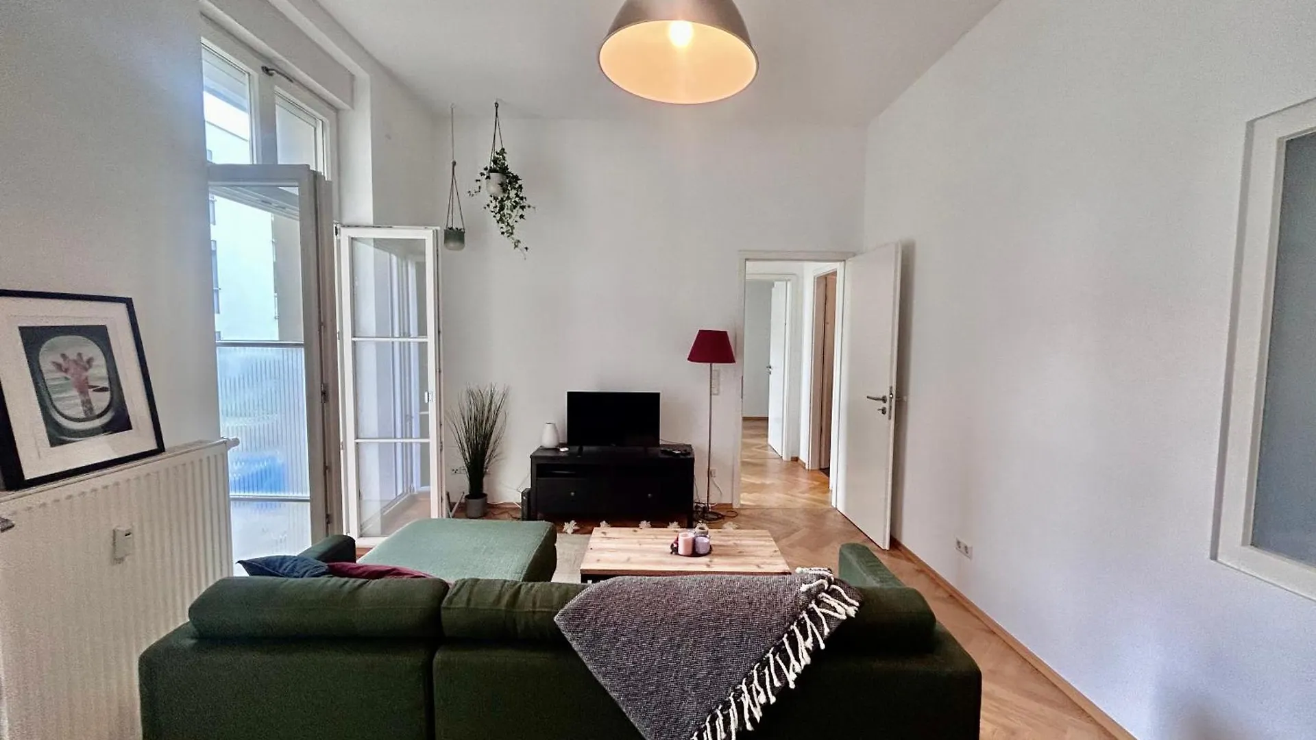 Modernes Apartment Im Sueden Leipzigs  Leipzig